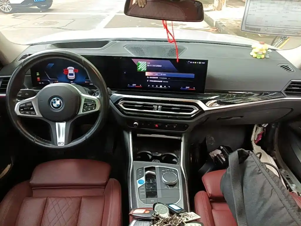 BMW i3 2023 — фото 10
