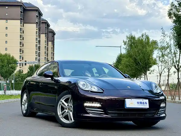 Porsche Panamera 2013