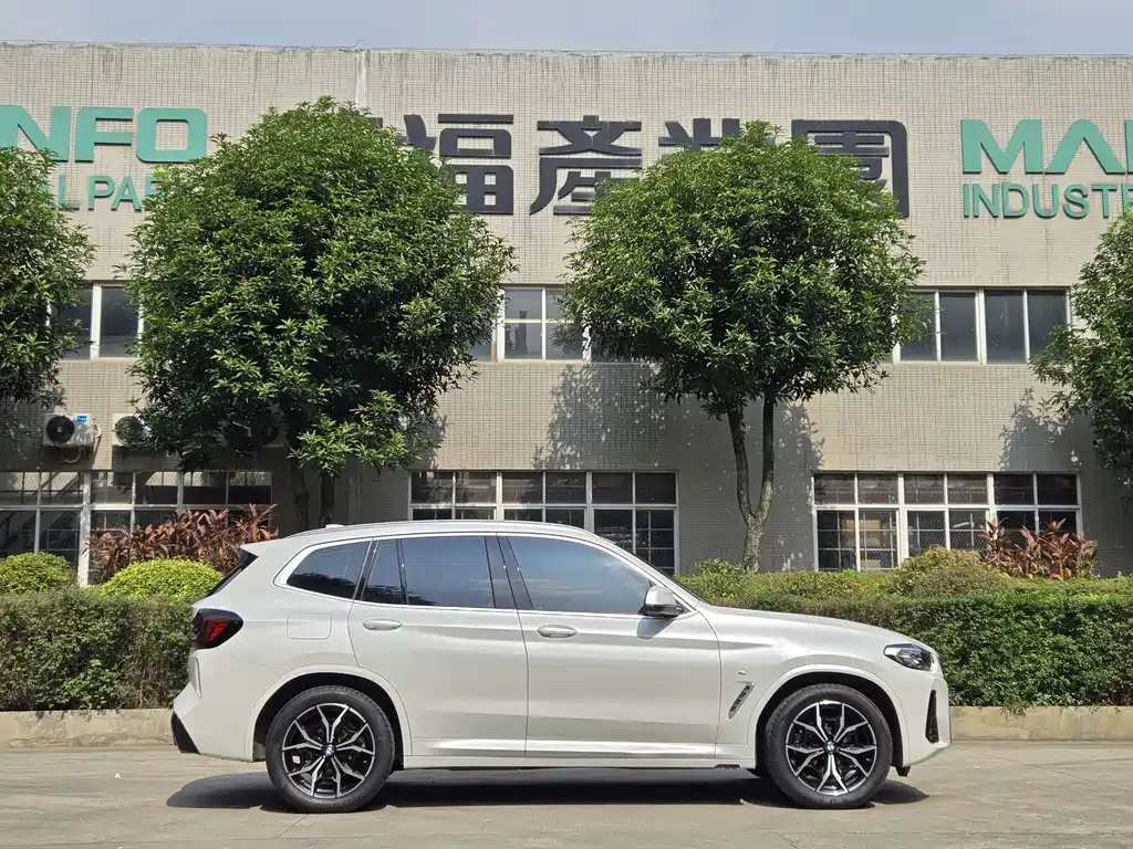 BMW X3 2023
