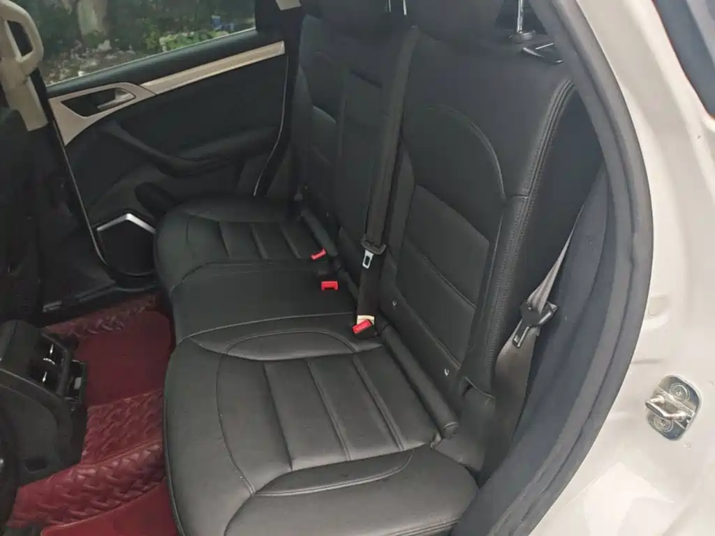 Haval H7 2017 — фото 17