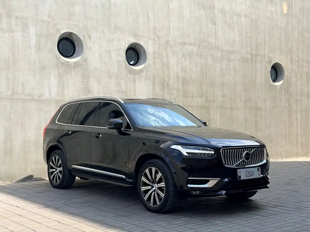 Volvo XC90 2021 — фото 3