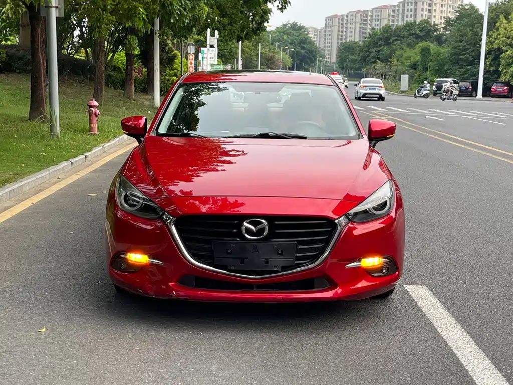 Mazda 3 Axela 2018
