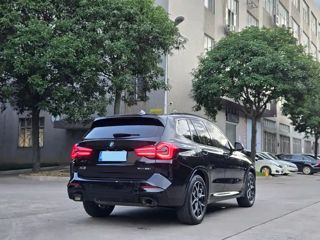 BMW X3 2021