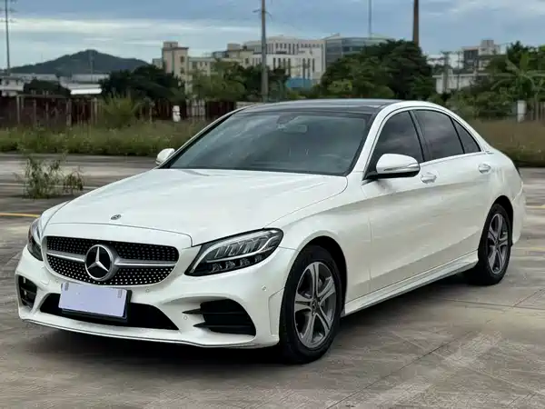 Mercedes-Benz C-Class 2020