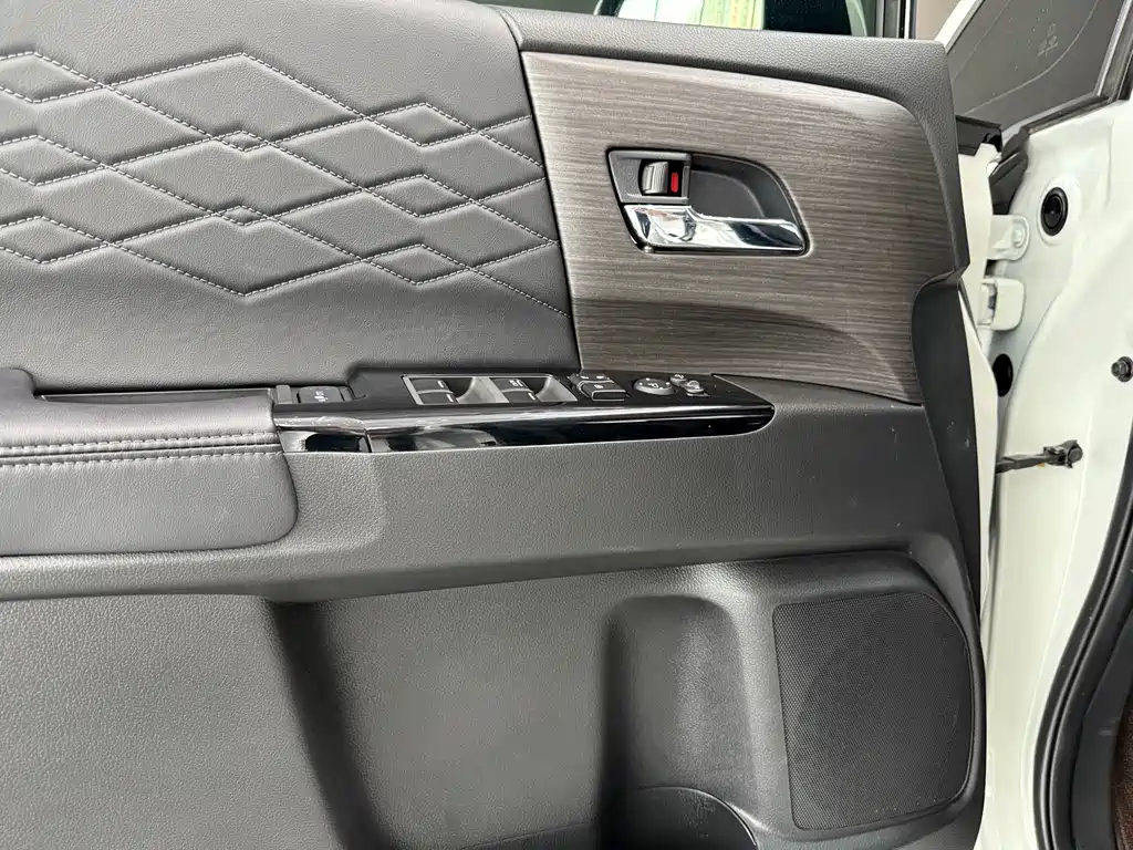 Honda Elysion 2022 — фото 15