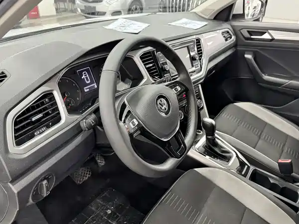 Volkswagen T-Roc 2020