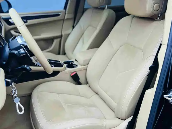 Porsche Macan 2016