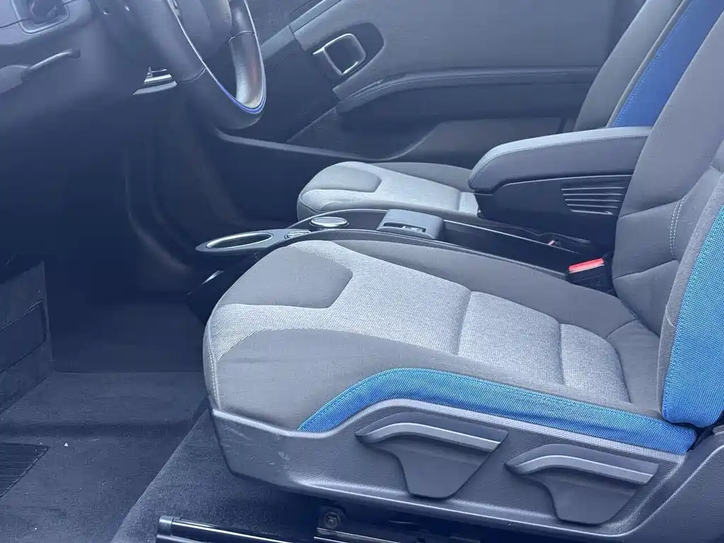 BMW i3 2020 — фото 16