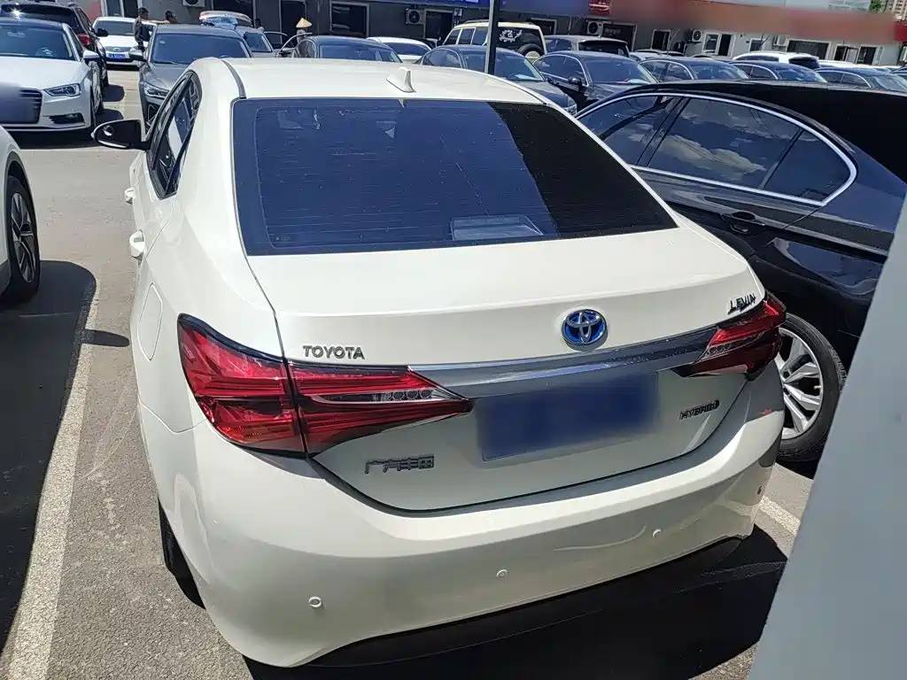 Toyota Levin 2017 — фото 11