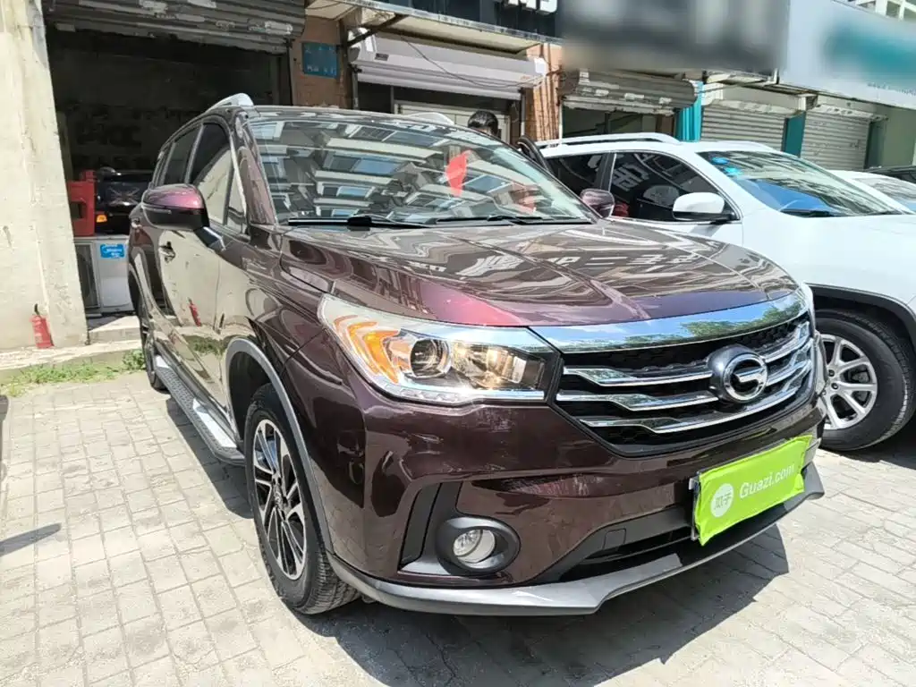 GAC Motor Trumpchi GS4 2017 — фото 4
