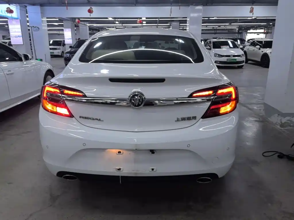 Buick Regal 2015 — фото 6