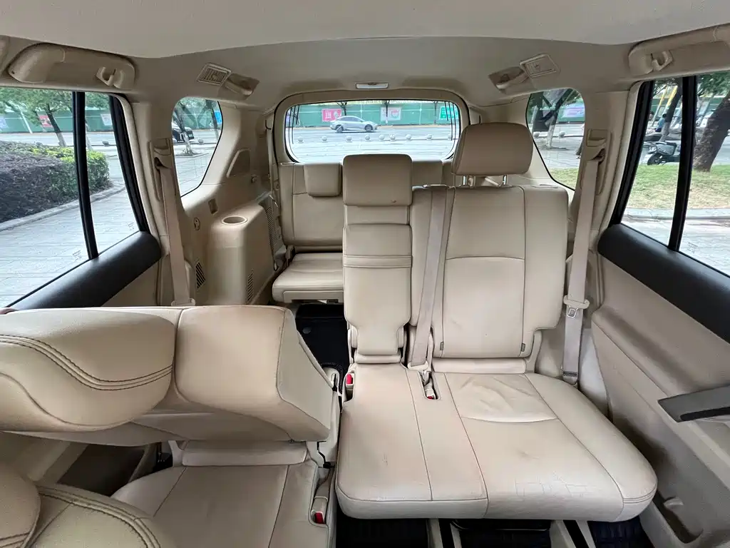 Toyota Prado 2016 — фото 8