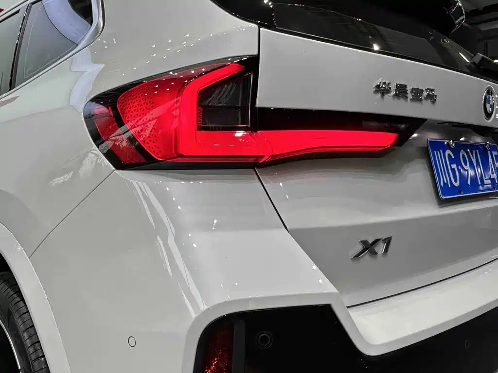 BMW X1 2023 — фото 11
