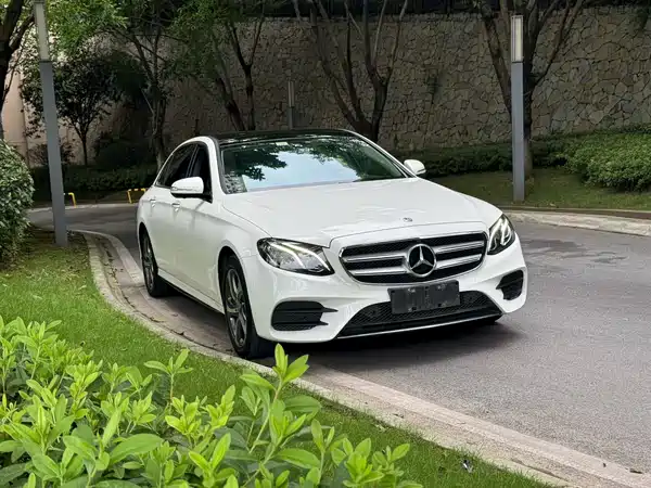Mercedes-Benz E-Class 2019