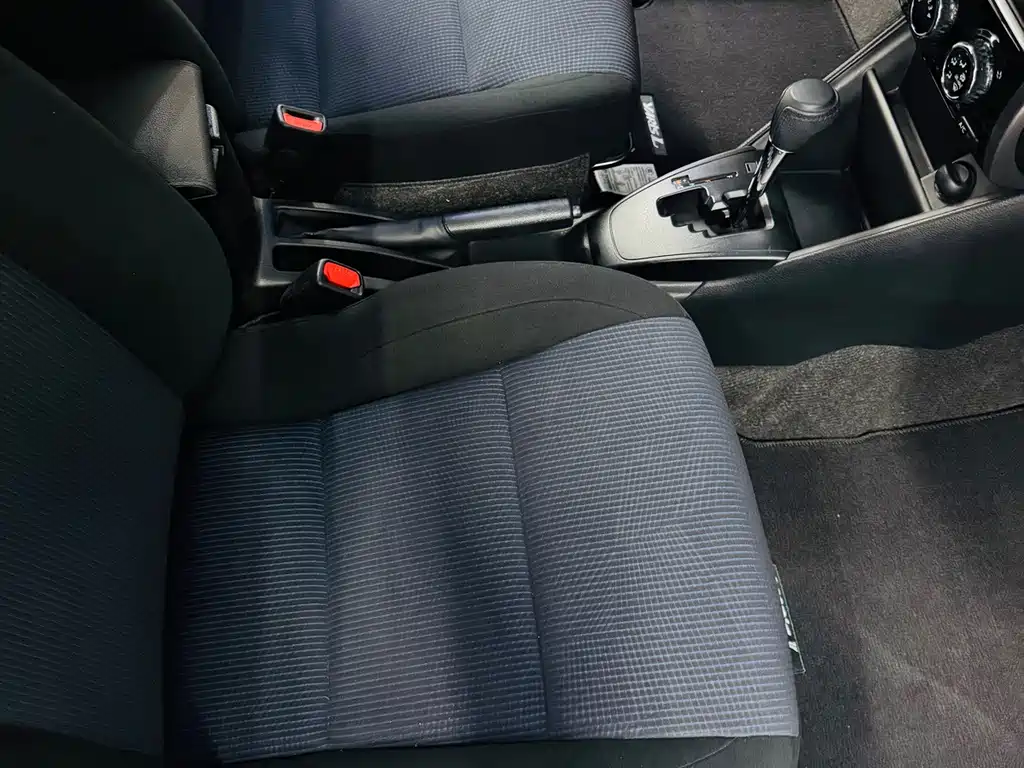 Toyota Yaris L 2019 — фото 15