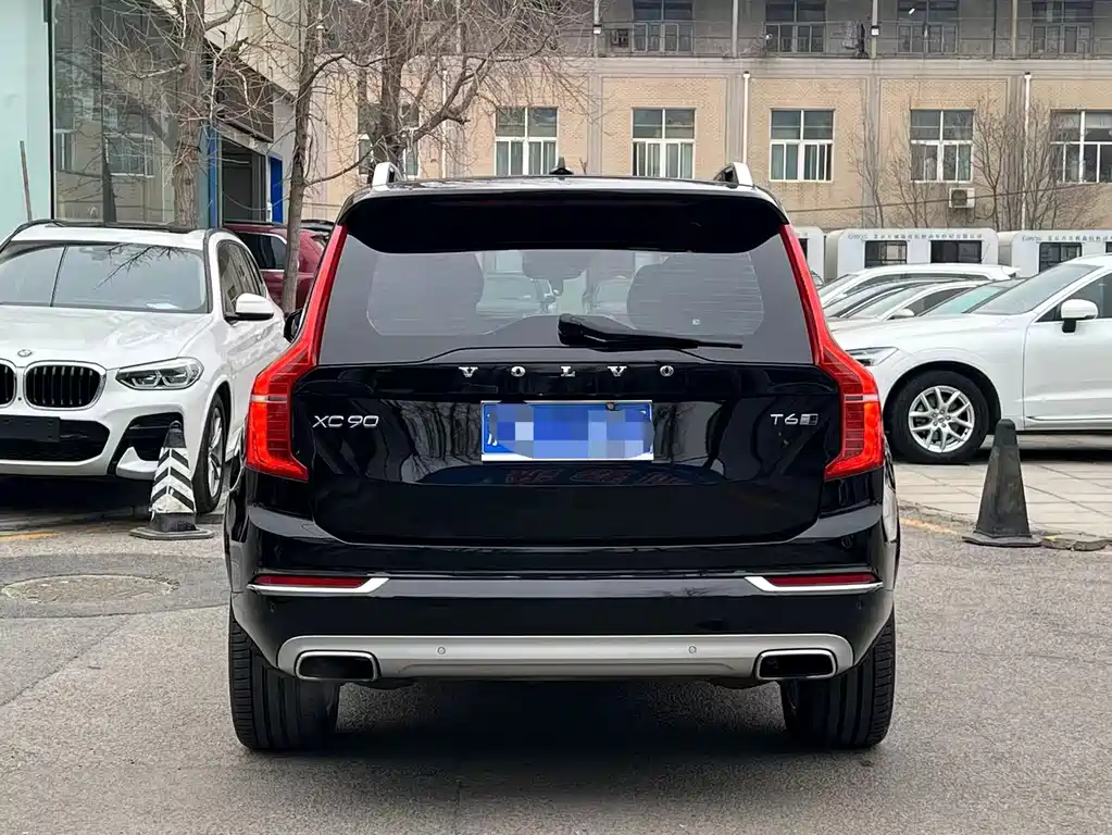 Volvo XC90 2017 — фото 7
