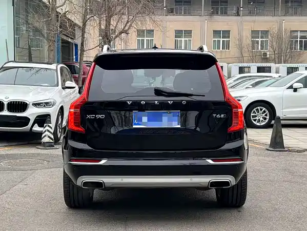 Volvo XC90 2017