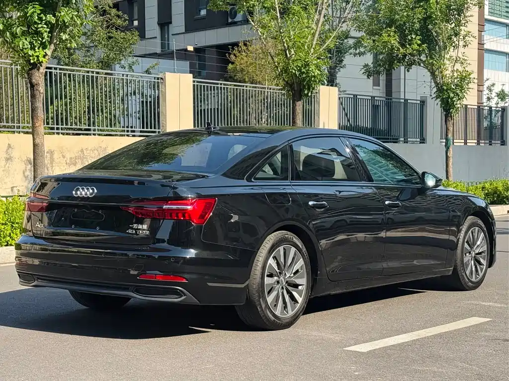 Audi A6L 2021 — фото 9