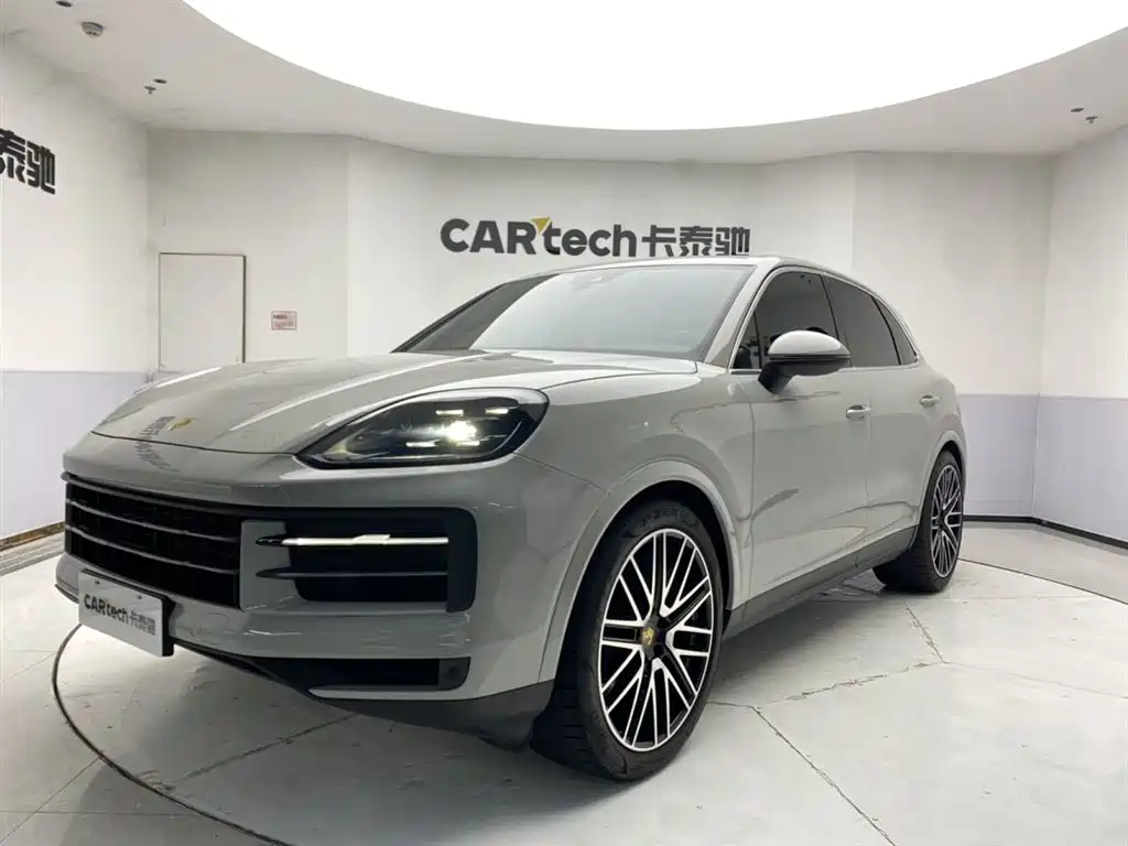 Porsche Cayenne 2025