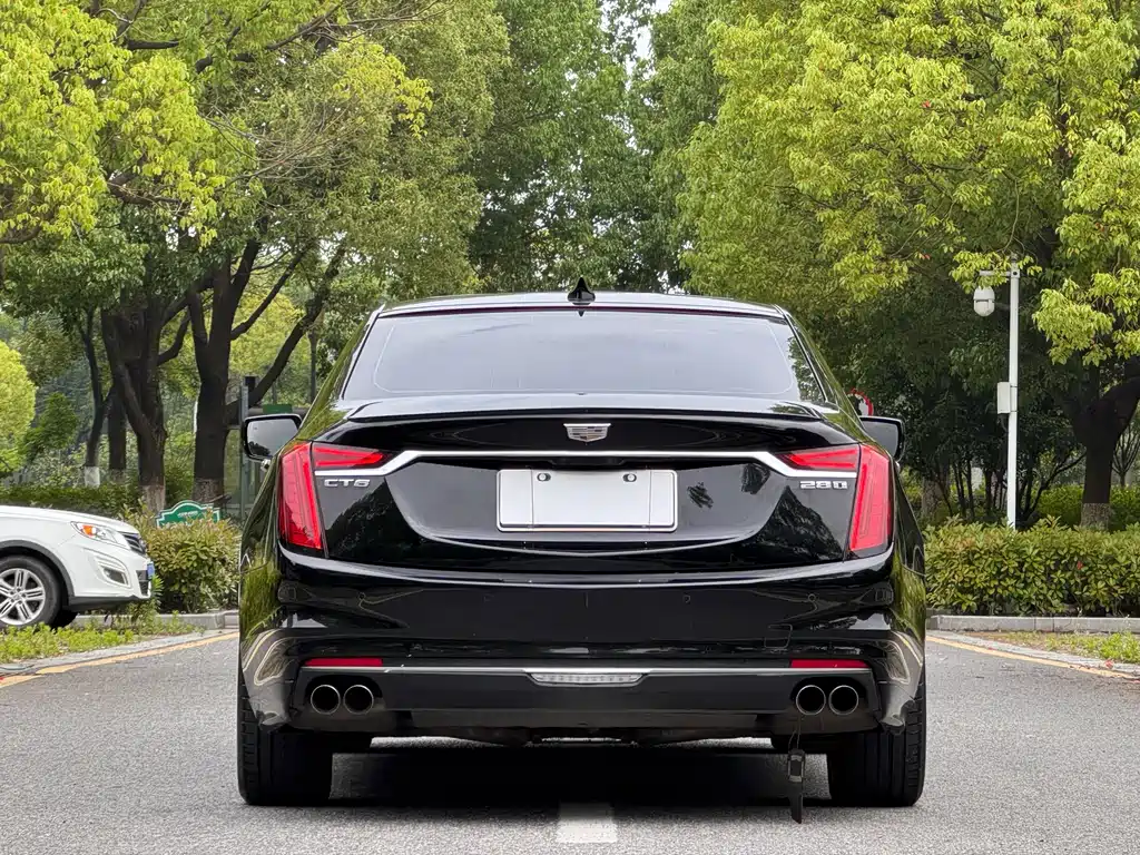 Cadillac CT6 2019 — фото 18