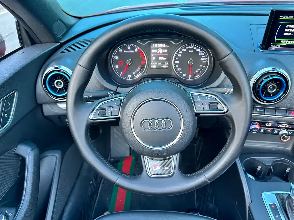 Audi A3 2015 — фото 10