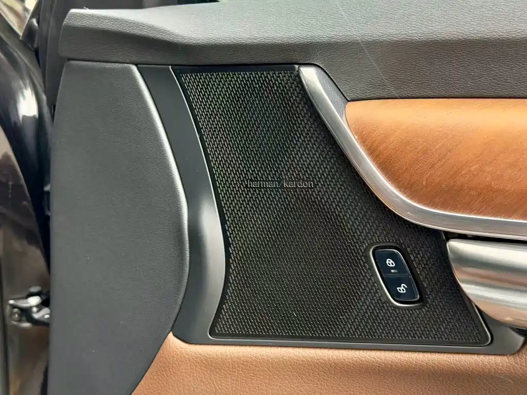 Volvo S90 2019 — фото 17