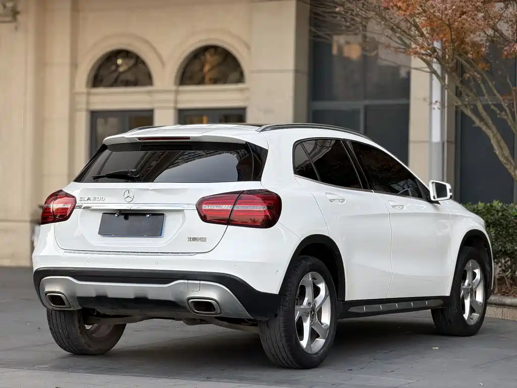Mercedes-Benz GLA 2018 — фото 8