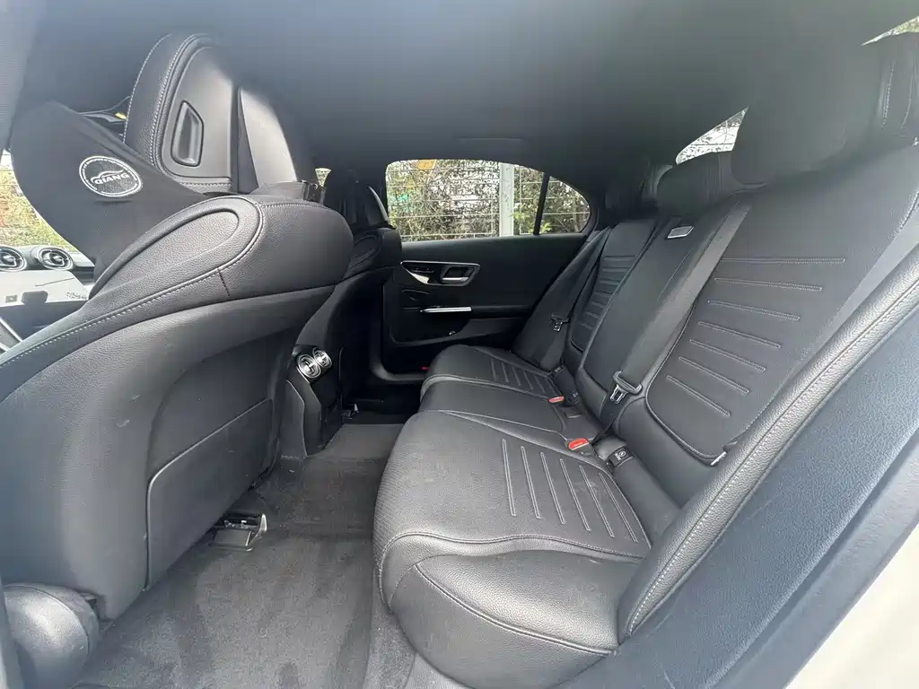 Mercedes-Benz C-Class 2022 — фото 12