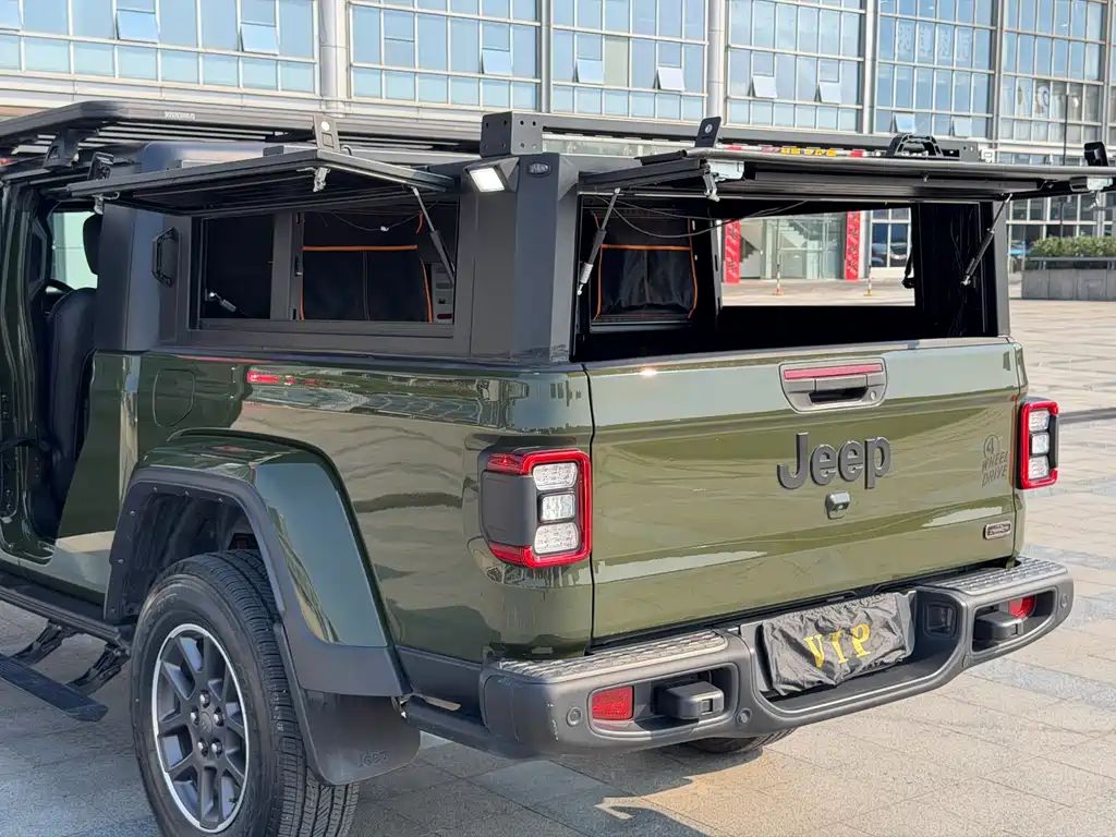 Jeep Gladiator 2023 — фото 20