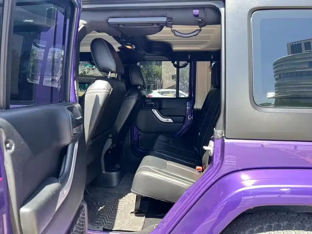 Jeep Wrangler 2018 — фото 7