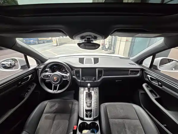 Porsche Macan 2017