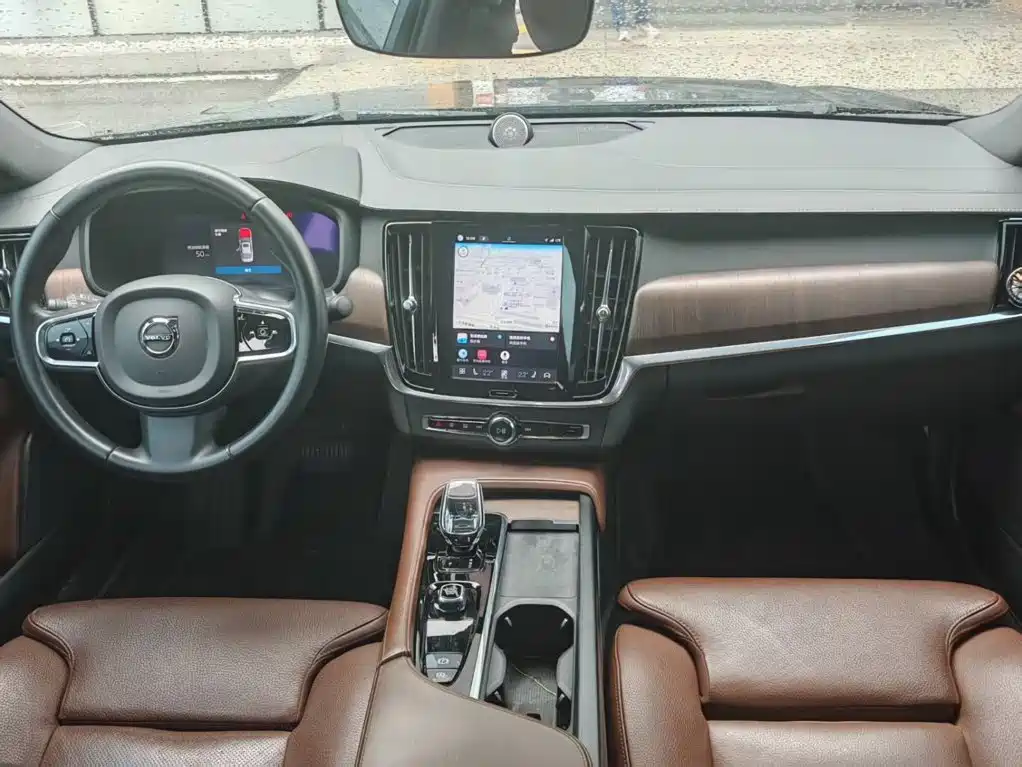Volvo S90 2023 — фото 12