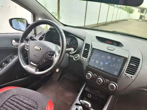 Kia K3 2017