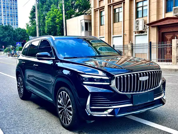 Geely Xingyue L 2025