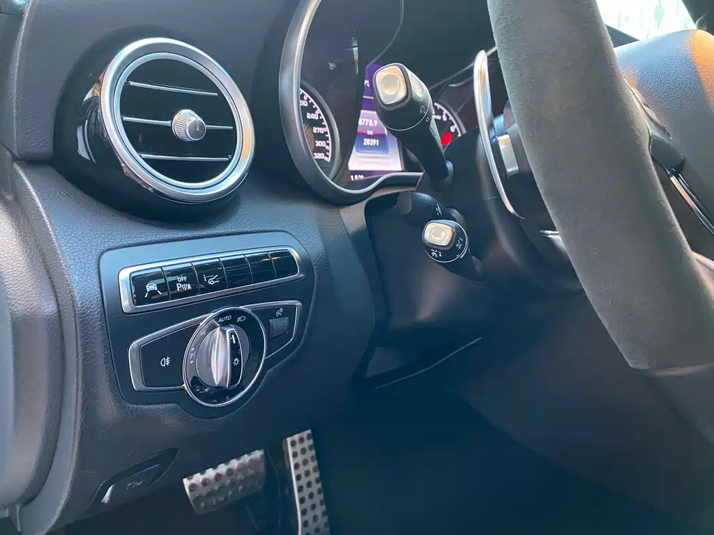 Mercedes-Benz C-Class AMG 2016 — фото 8