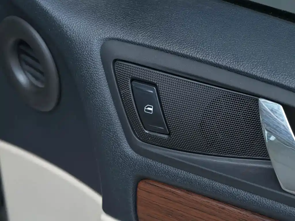 Skoda Octavia 2013 — фото 28
