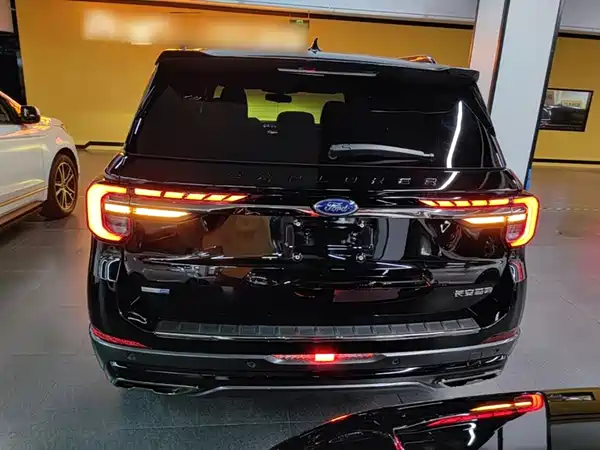 Ford Explorer 2022