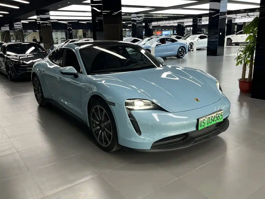 Porsche Taycan 2020 — фото 3