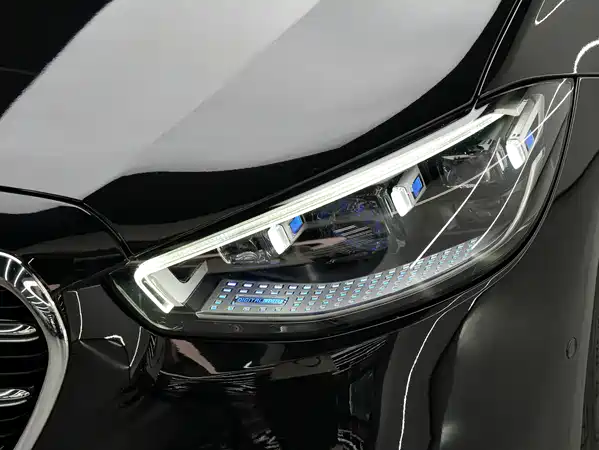 Mercedes-Benz S-Class 2021