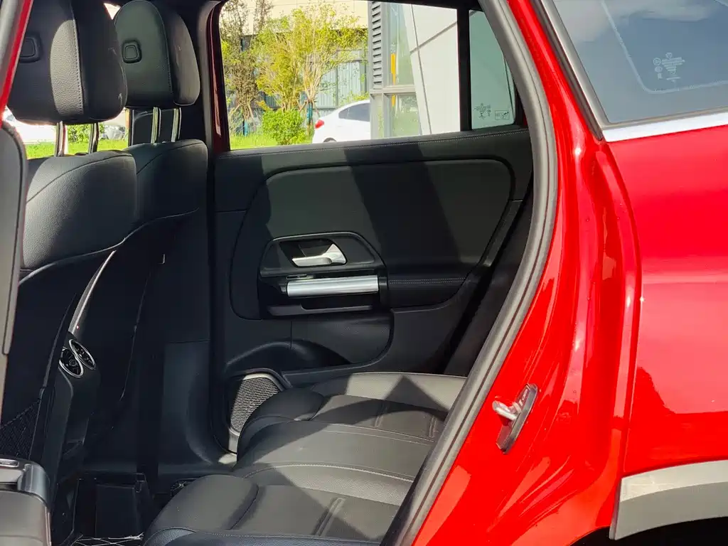 Mercedes-Benz GLA 2021 — фото 13