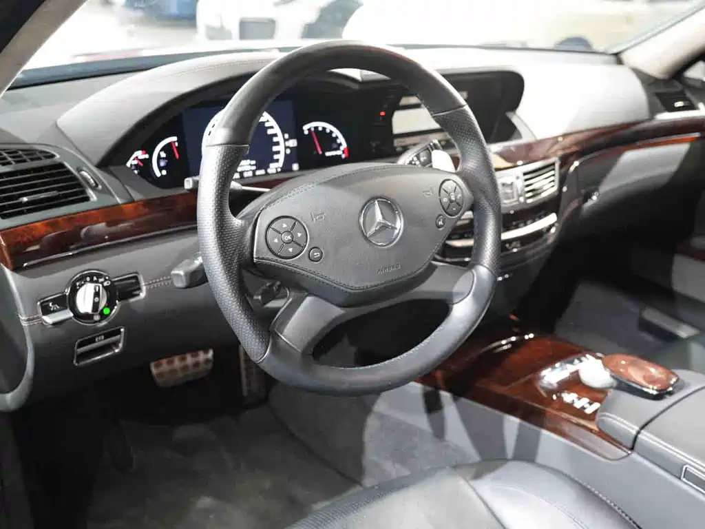 Mercedes-Benz S-Class AMG 2012 — фото 9