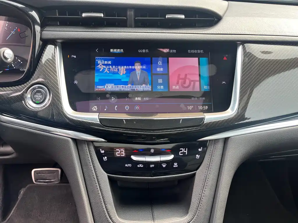 Cadillac XT6 2024 — фото 10