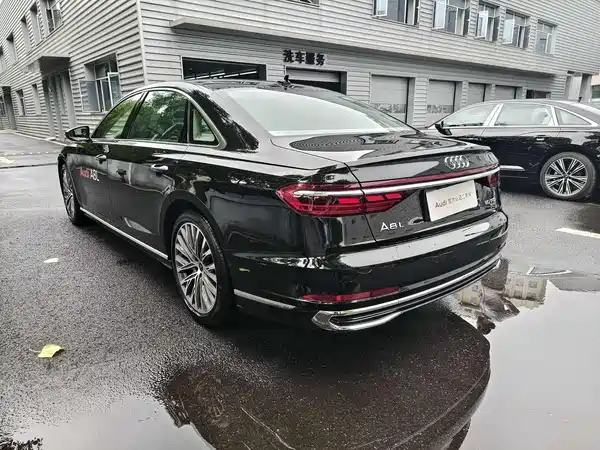 Audi A8 2026