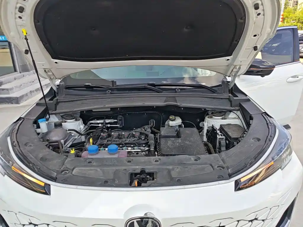 Changan CS55 PLUS PHEV 2025 — фото 20