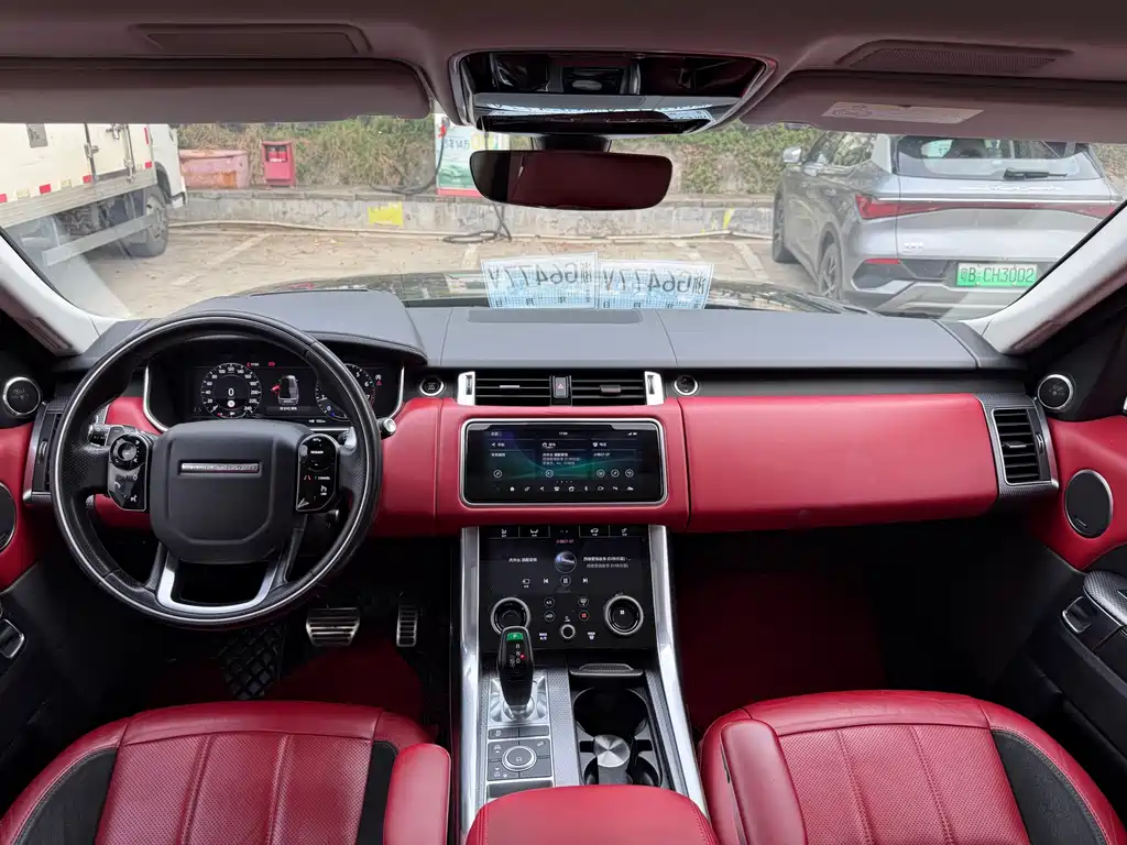 Land Rover Sport 2020 — фото 4