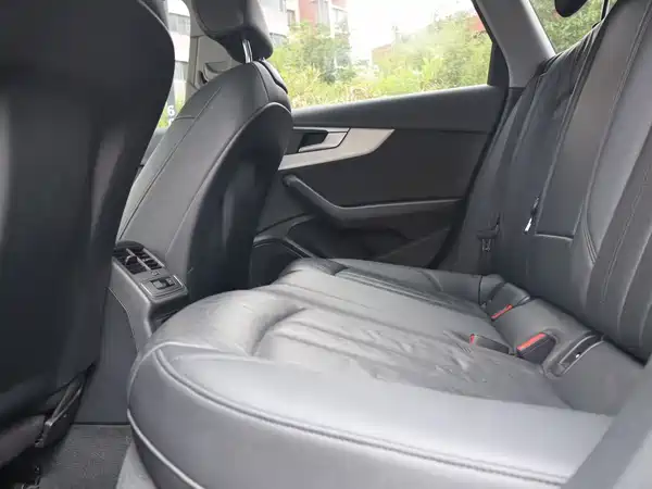 Audi A4 2018