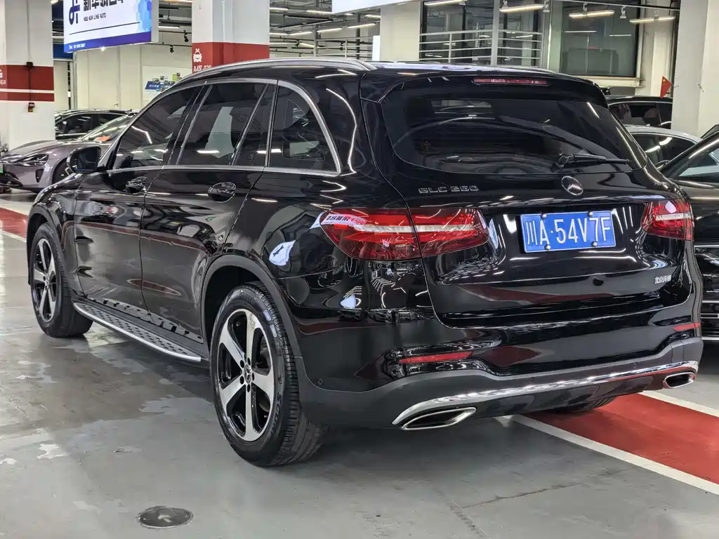 Mercedes-Benz GLC 2018 — фото 22