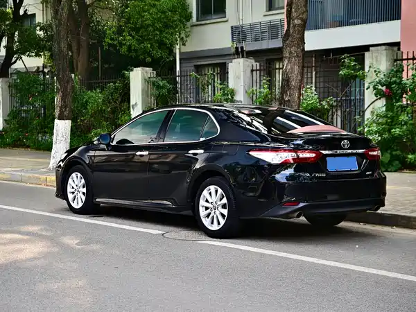 Toyota Camry 2019