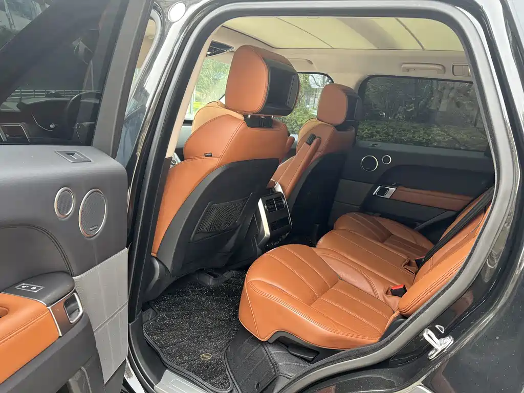 Land Rover Sport 2018 — фото 17