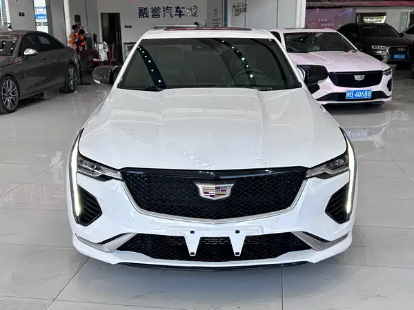 Cadillac CT4 2020
